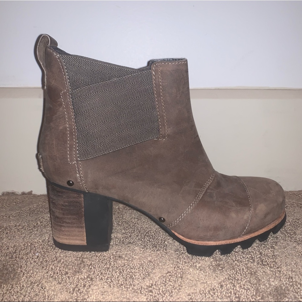 Sorel Booties ✨ Barely worn